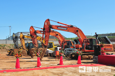 建平縣舉辦萬噸級秸稈生物質綜合循環利用項目奠基儀式_財經_網